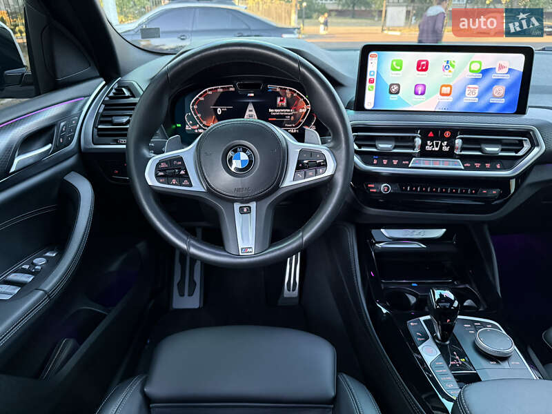Внедорожник / Кроссовер BMW X4 2022 в Киеве