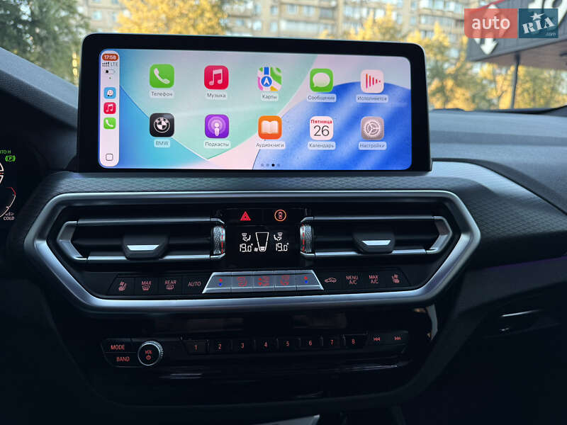 Внедорожник / Кроссовер BMW X4 2022 в Киеве