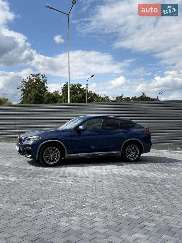 Внедорожник / Кроссовер BMW X4 2018 в Каменец-Подольском