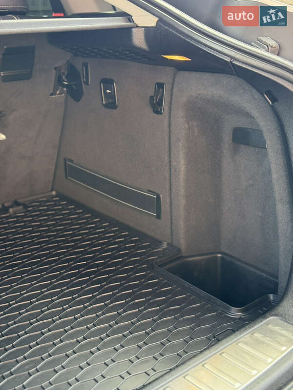 Внедорожник / Кроссовер BMW X4 2015 в Дрогобыче