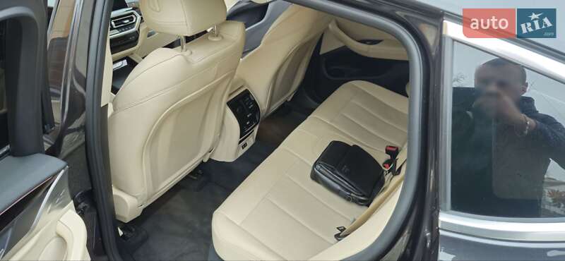 Внедорожник / Кроссовер BMW X4 2022 в Краснограде