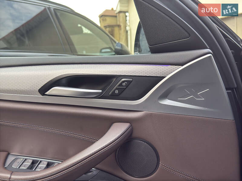 Внедорожник / Кроссовер BMW X4 2020 в Луцке