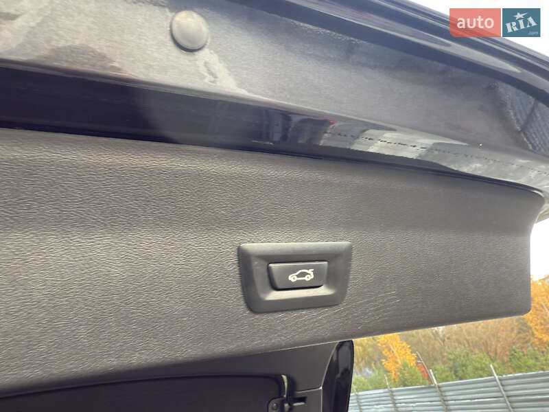 Внедорожник / Кроссовер BMW X4 2020 в Луцке