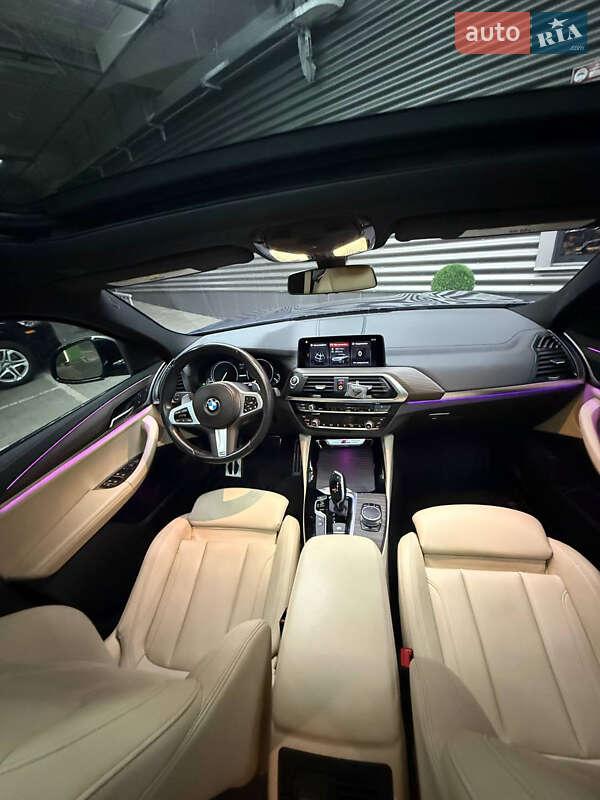 Внедорожник / Кроссовер BMW X4 2019 в Киеве