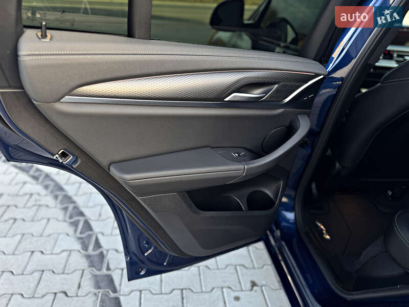 Внедорожник / Кроссовер BMW X4 2022 в Буче