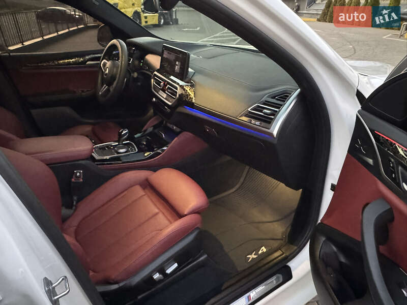Внедорожник / Кроссовер BMW X4 2022 в Черкассах