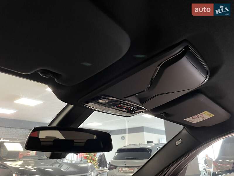 Внедорожник / Кроссовер BMW X4 2021 в Львове