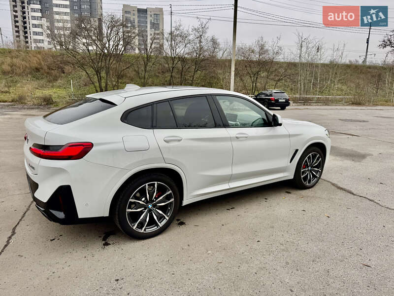 Внедорожник / Кроссовер BMW X4 2023 в Харькове
