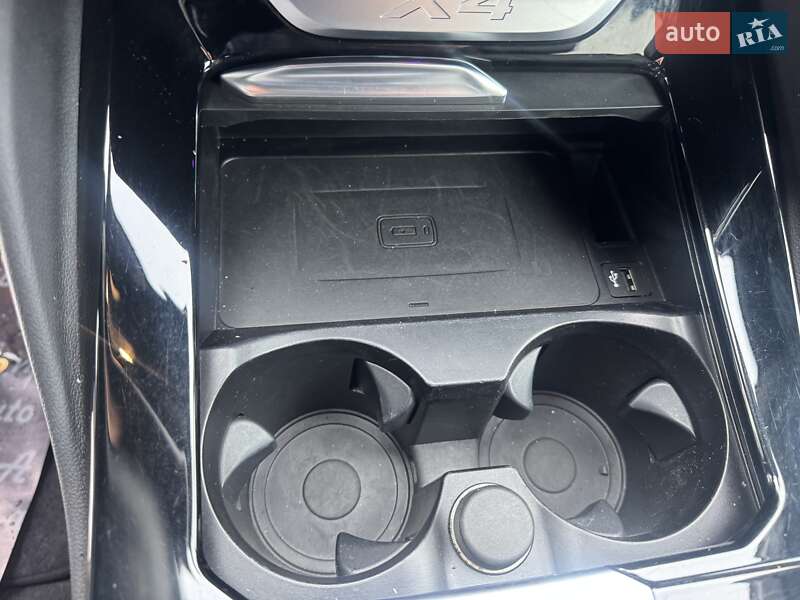 Внедорожник / Кроссовер BMW X4 2021 в Тернополе