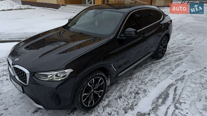 Позашляховик / Кросовер BMW X4 2022 в Краснограді