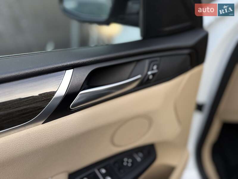 Позашляховик / Кросовер BMW X4 2015 в Львові