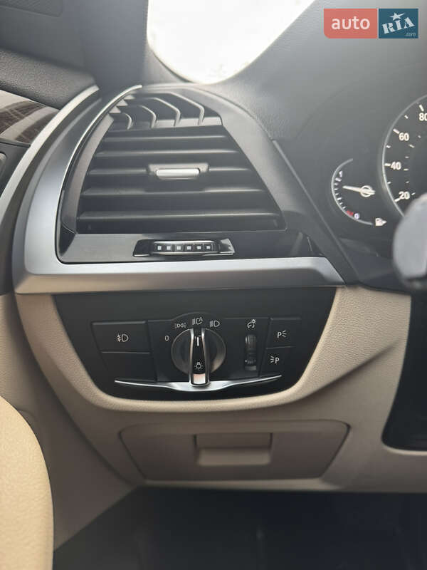 Позашляховик / Кросовер BMW X4 2018 в Києві