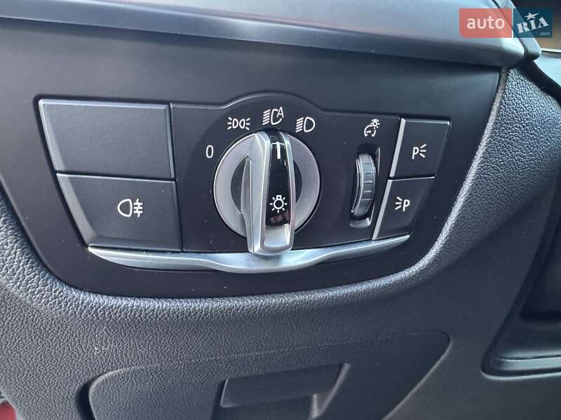 Внедорожник / Кроссовер BMW X4 2022 в Киеве