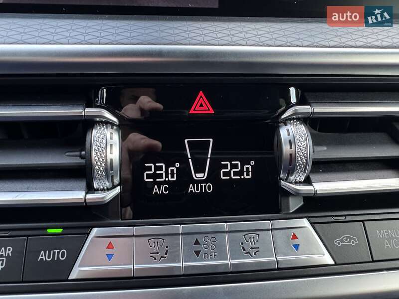 Внедорожник / Кроссовер BMW X4 2022 в Киеве
