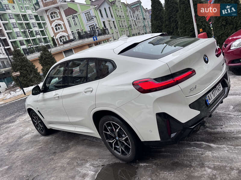 Внедорожник / Кроссовер BMW X4 2022 в Киеве