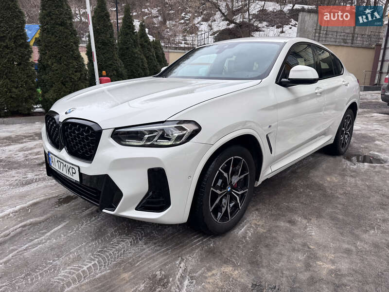 Внедорожник / Кроссовер BMW X4 2022 в Киеве