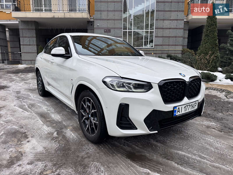 Внедорожник / Кроссовер BMW X4 2022 в Киеве