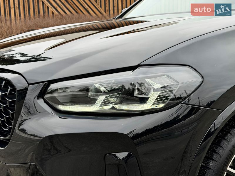 Внедорожник / Кроссовер BMW X4 2022 в Киеве