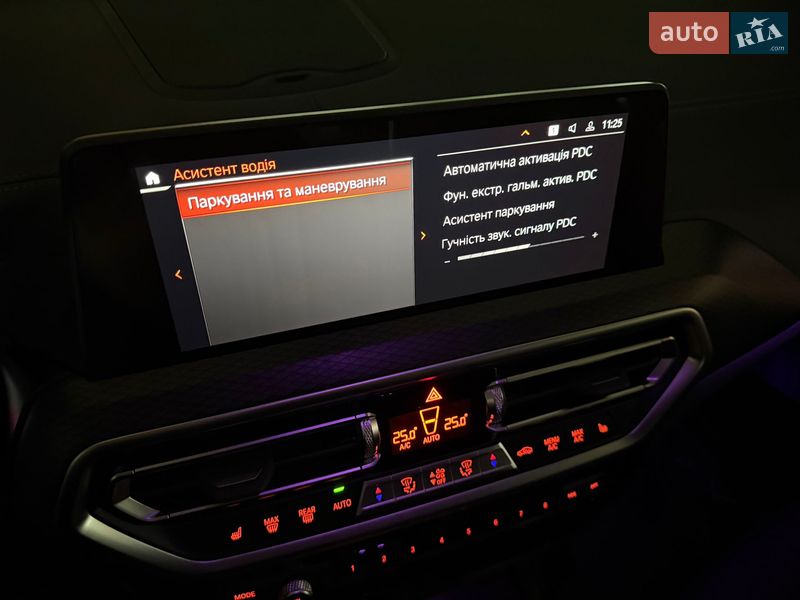 Внедорожник / Кроссовер BMW X4 2022 в Киеве