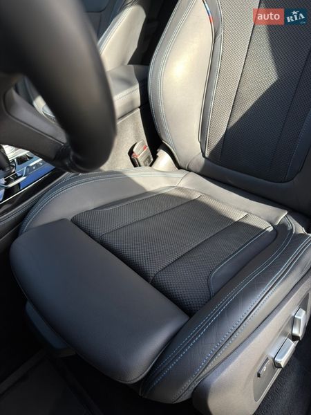 Внедорожник / Кроссовер BMW X4 2019 в Киеве