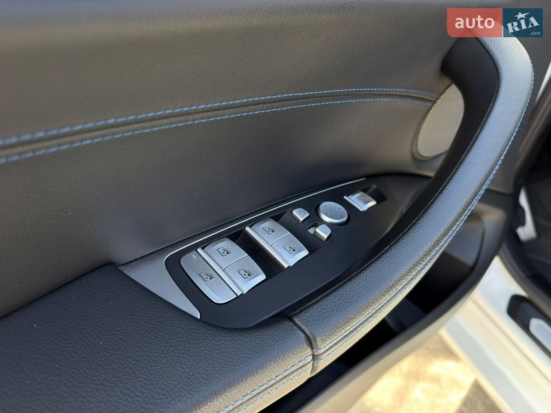 Внедорожник / Кроссовер BMW X4 2019 в Киеве