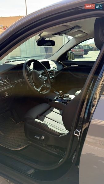 Внедорожник / Кроссовер BMW X4 2022 в Одессе