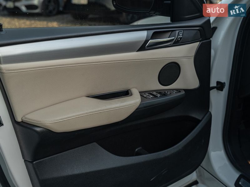 Внедорожник / Кроссовер BMW X4 2015 в Черновцах