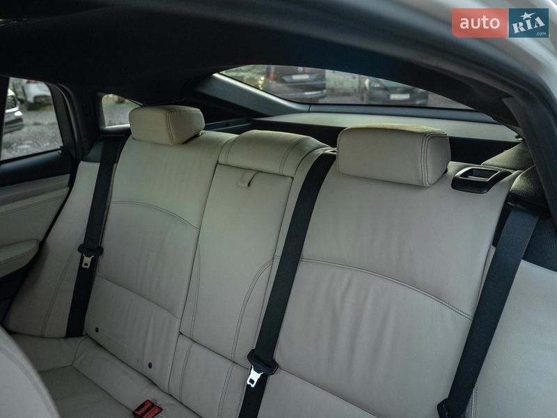 Внедорожник / Кроссовер BMW X4 2015 в Черновцах