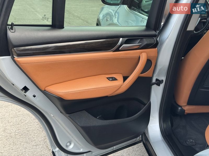 Внедорожник / Кроссовер BMW X4 2015 в Львове