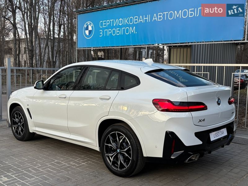 Внедорожник / Кроссовер BMW X4 2022 в Черкассах
