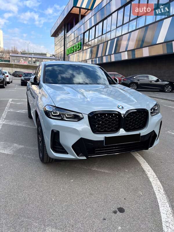 BMW X4 2022