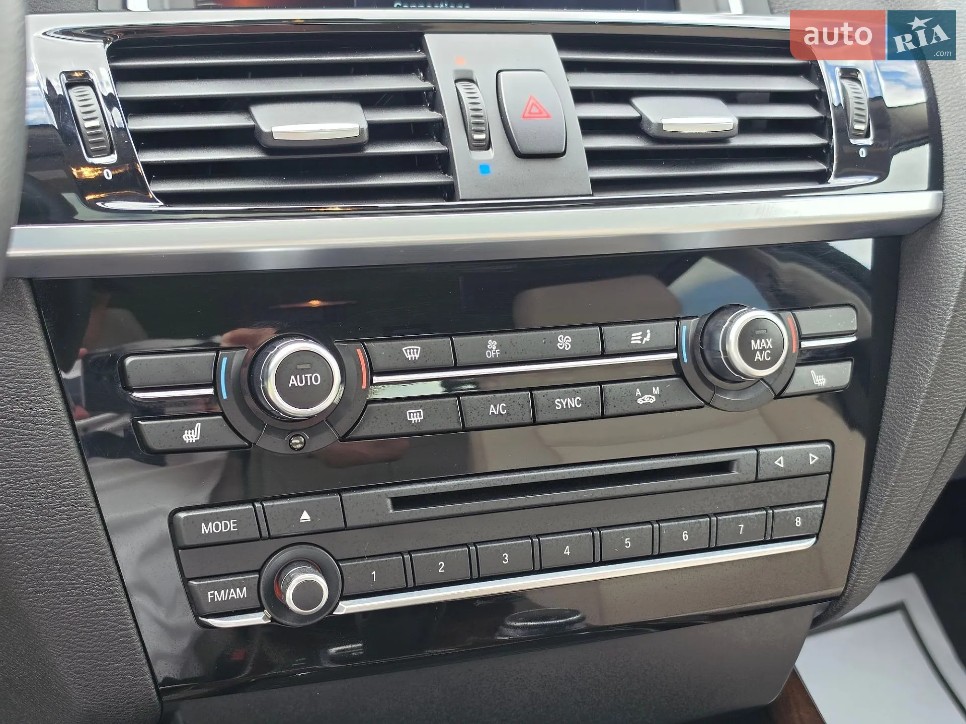 2015 BMW X4 - мініатюра 37