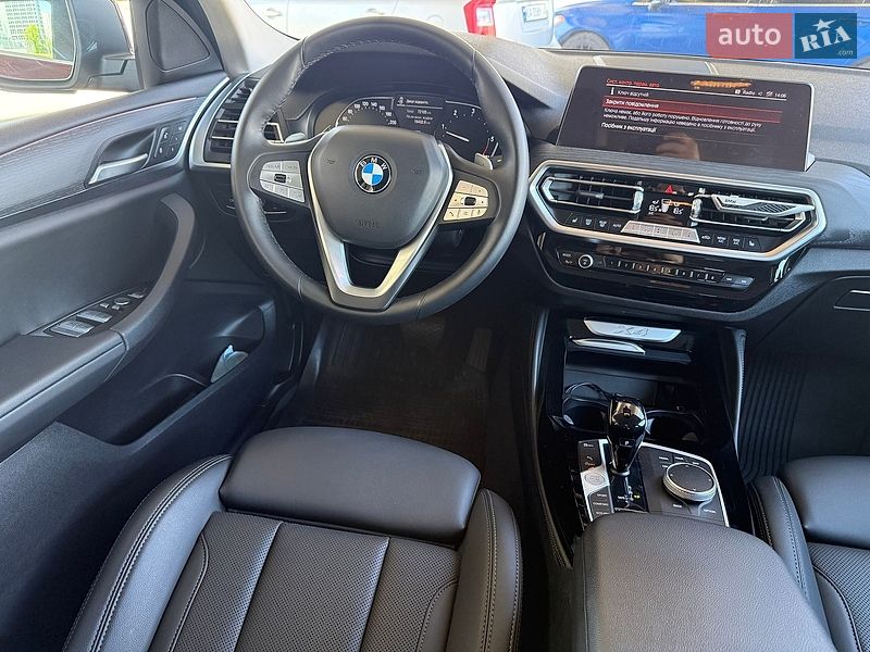 Внедорожник / Кроссовер BMW X4 2022 в Киеве