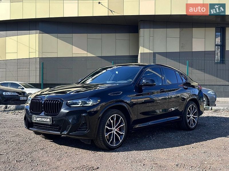 Внедорожник / Кроссовер BMW X4 2021 в Киеве