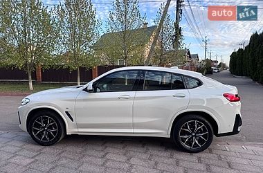 Внедорожник / Кроссовер BMW X4 2022 в Киеве