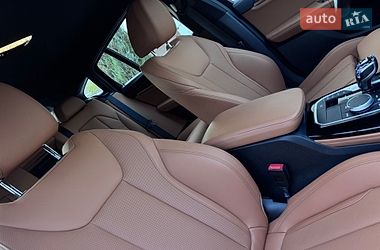 Внедорожник / Кроссовер BMW X4 2022 в Киеве