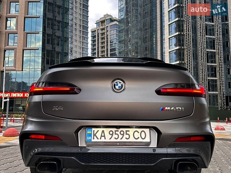 Внедорожник / Кроссовер BMW X4 2019 в Киеве