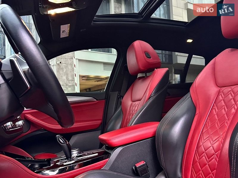 Внедорожник / Кроссовер BMW X4 2019 в Киеве
