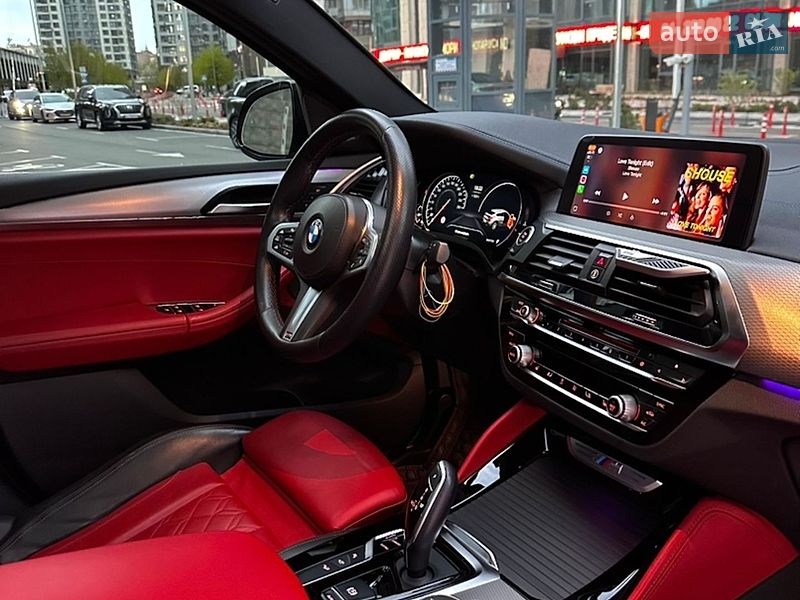 Внедорожник / Кроссовер BMW X4 2019 в Киеве