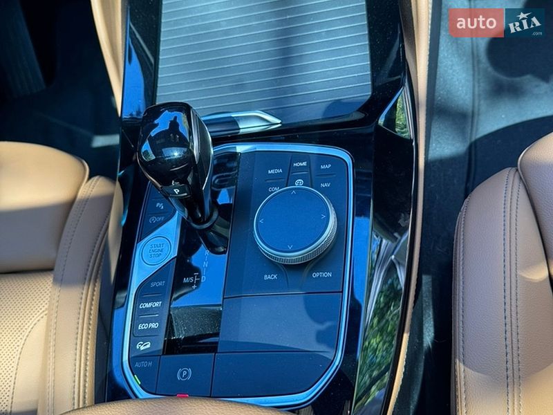 Внедорожник / Кроссовер BMW X4 2024 в Львове