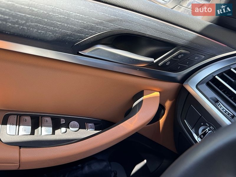 Внедорожник / Кроссовер BMW X4 2024 в Львове