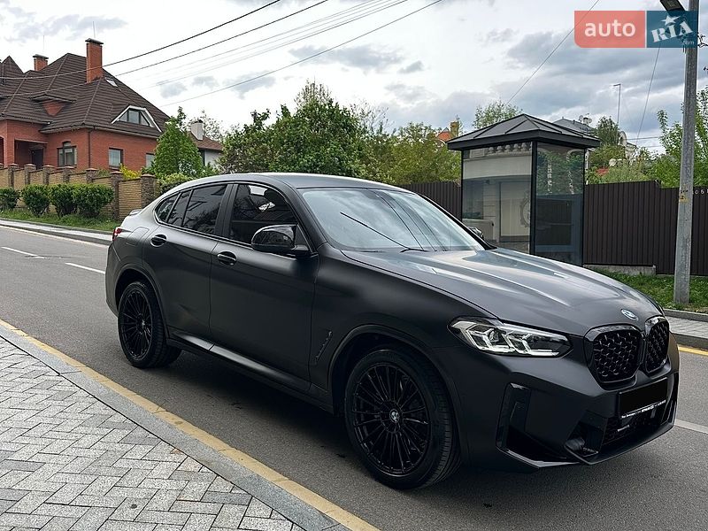 Внедорожник / Кроссовер BMW X4 2025 в Киеве