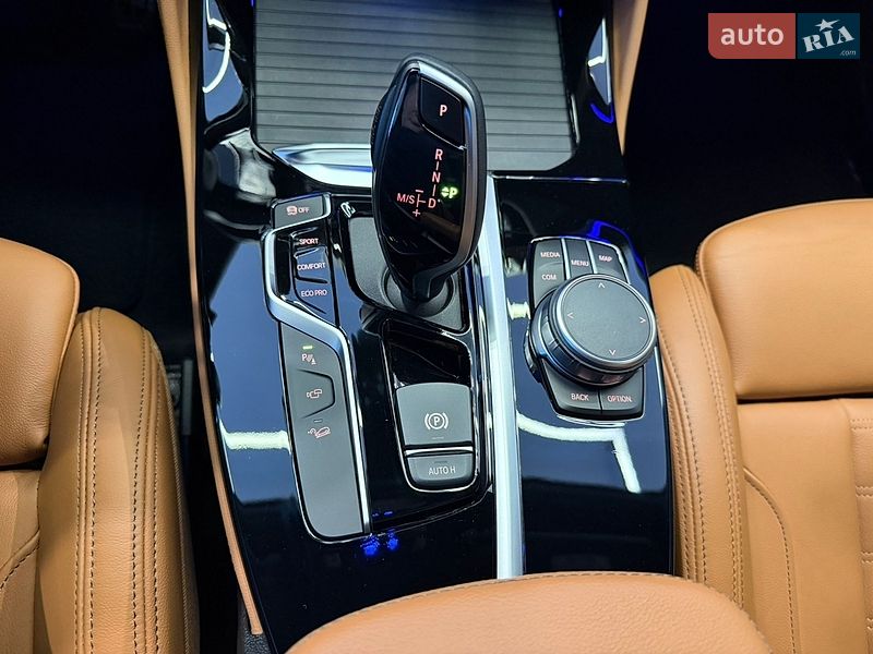 Внедорожник / Кроссовер BMW X4 2021 в Киеве