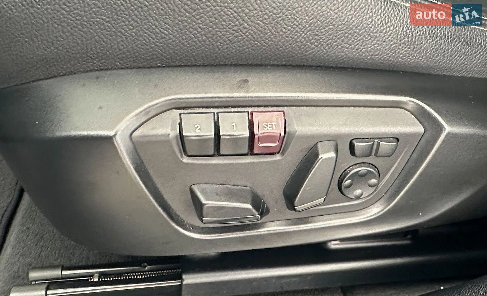 2016 BMW X4 - мініатюра 26