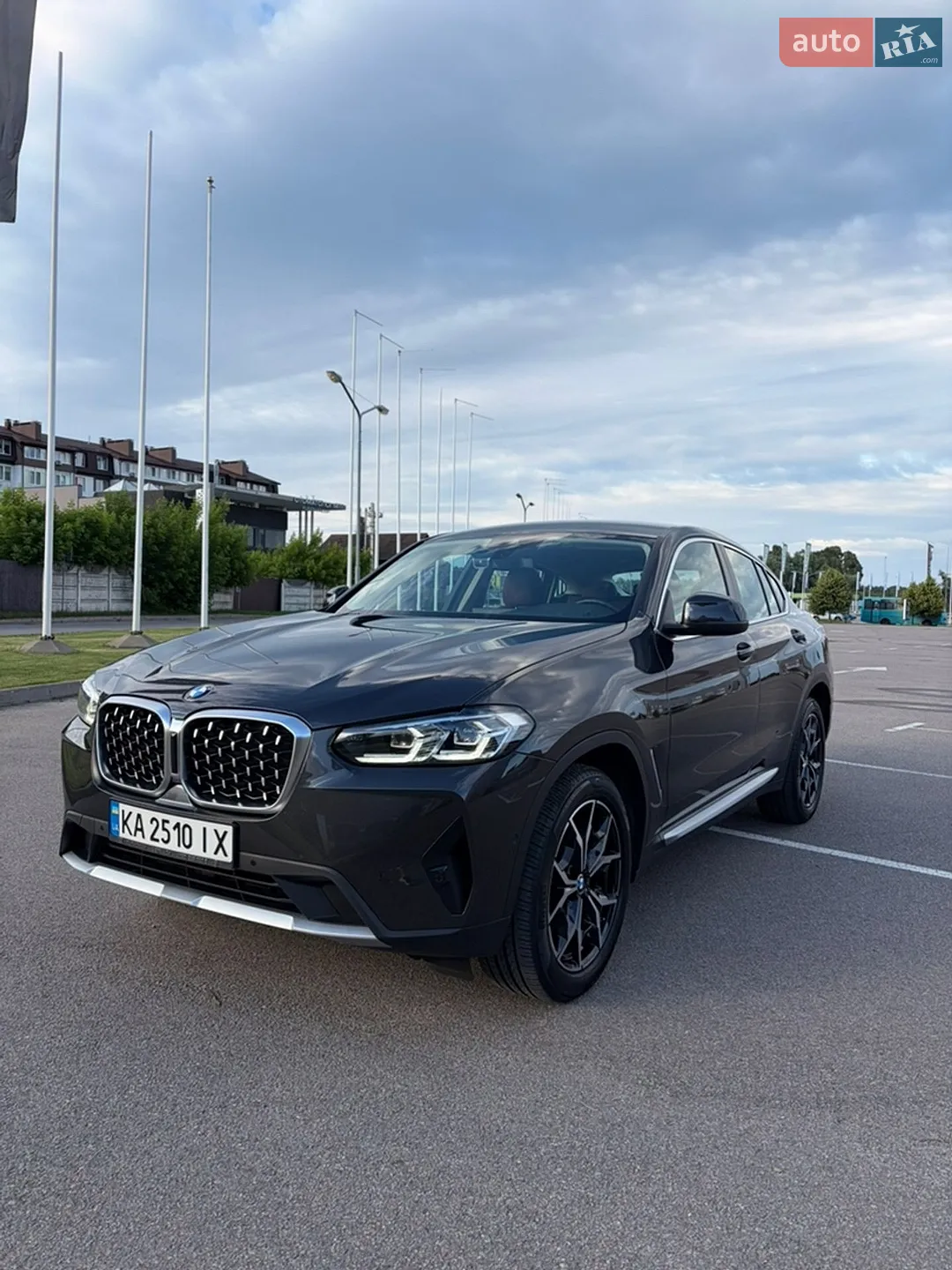 2022 BMW X4 - мініатюра 2
