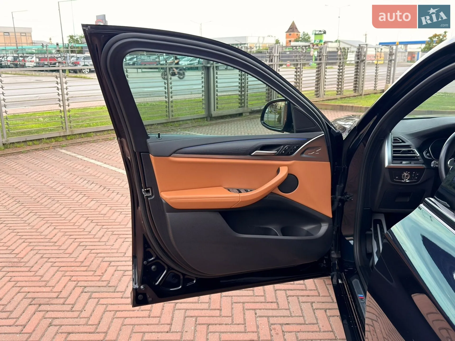 2022 BMW X4 - мініатюра 35