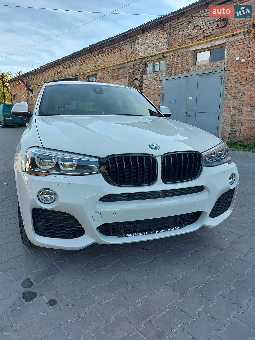 2015 BMW X4 - мініатюра 2