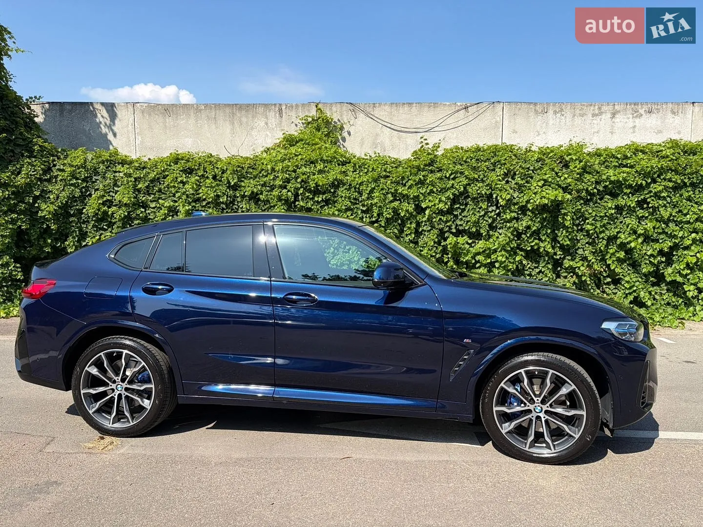 2022 BMW X4 - фото 1