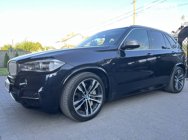 Позашляховик / Кросовер BMW X5 M 2015 в Дубні