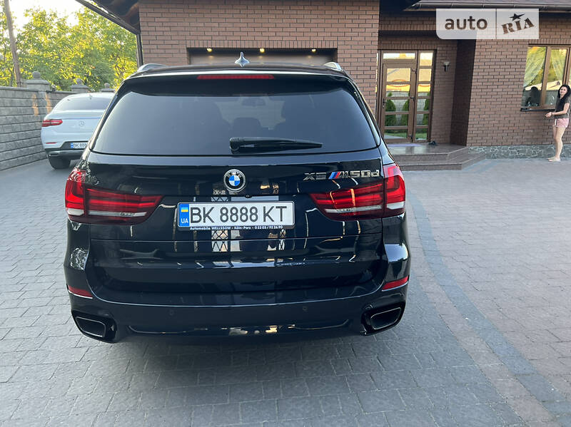 Позашляховик / Кросовер BMW X5 M 2015 в Дубні